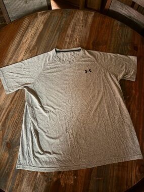 Under Armour Gray Heather Performance Short Sleeve Tee
